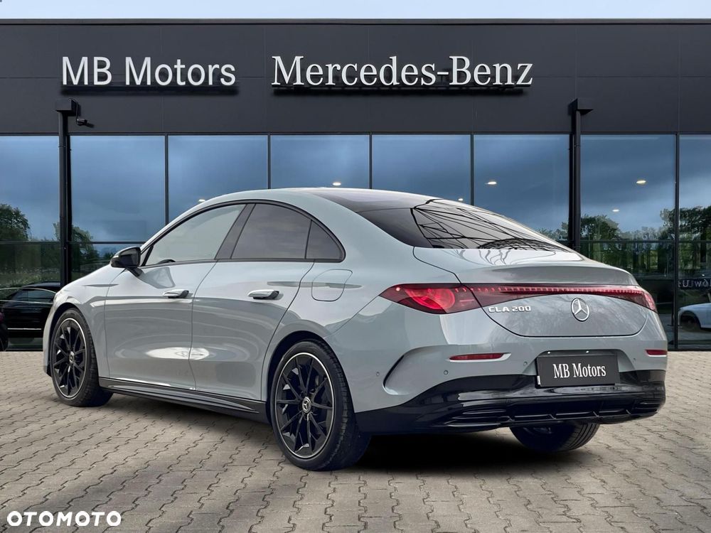 Mercedes-Benz CLA - 5