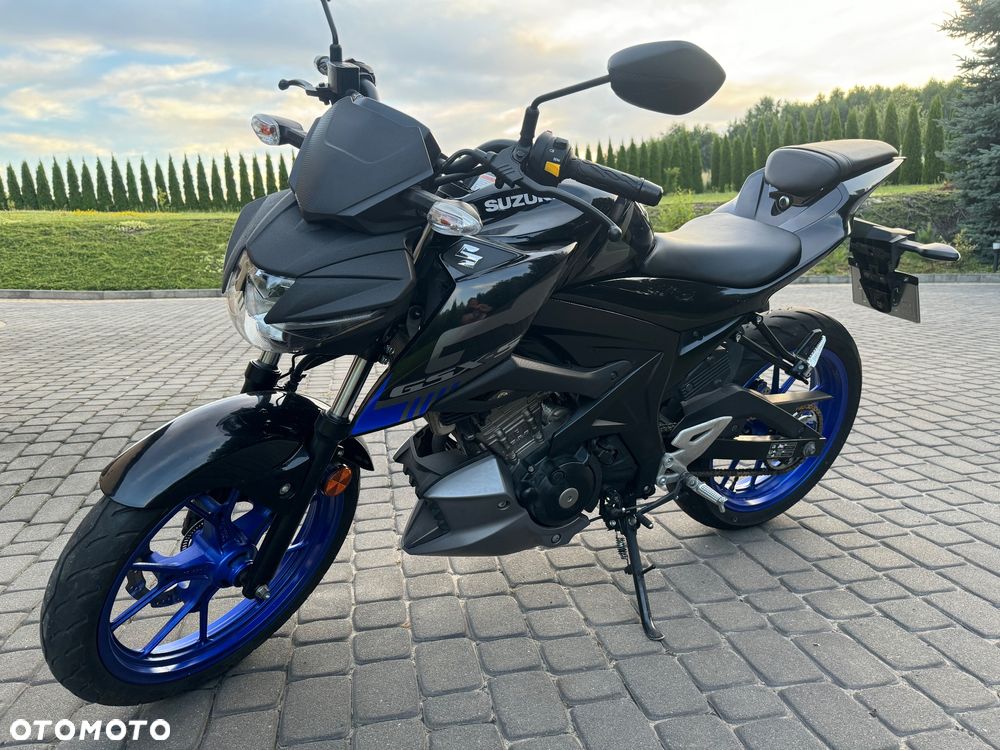 Suzuki GSX - 5