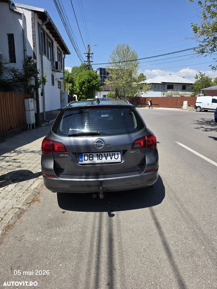 Opel Astra 1.7 CDTI - 4