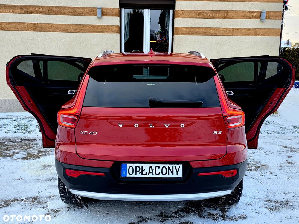 Volvo XC 40 B3 B DKG Essential - 15
