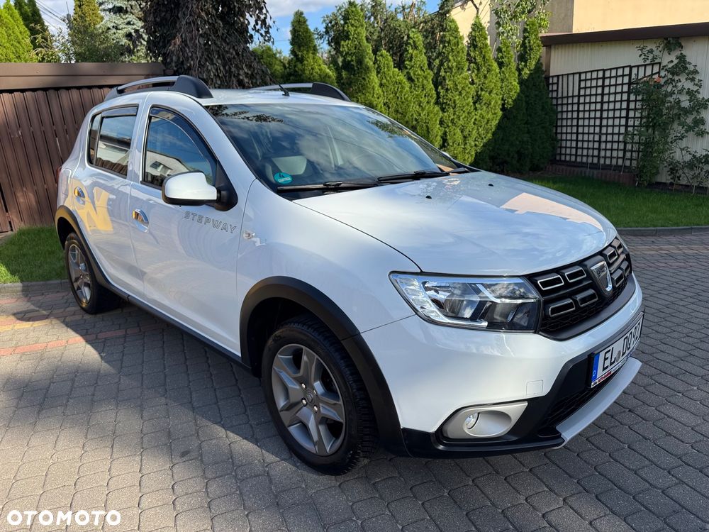 Dacia Sandero Stepway TCe 90 (S&S) Essential - 6