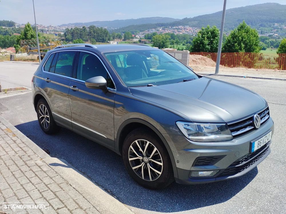 VW Tiguan 2.0 TDI Confortline - 12
