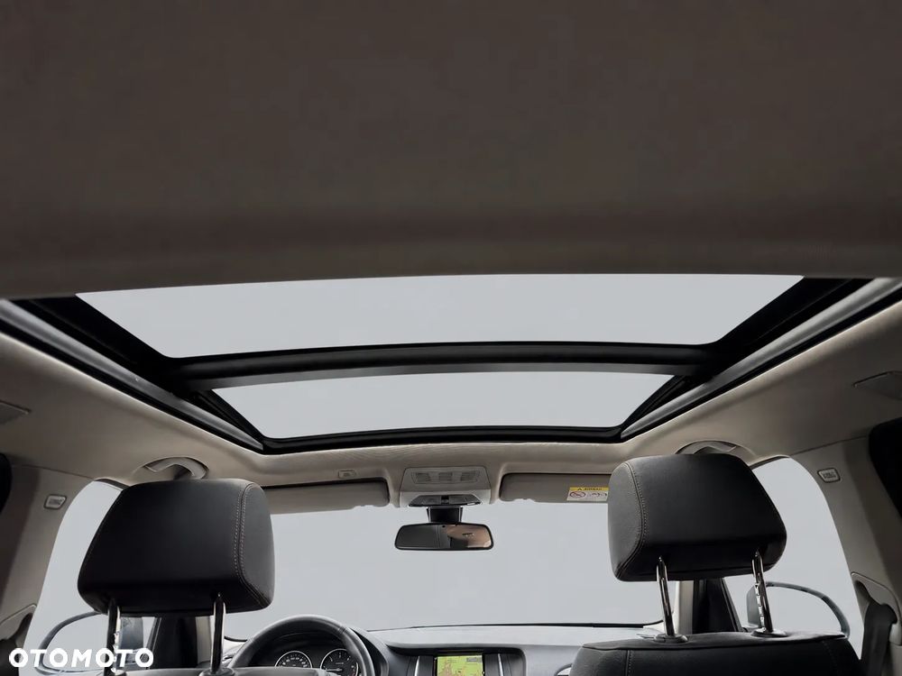 BMW X3 xDrive20d xLine - 32