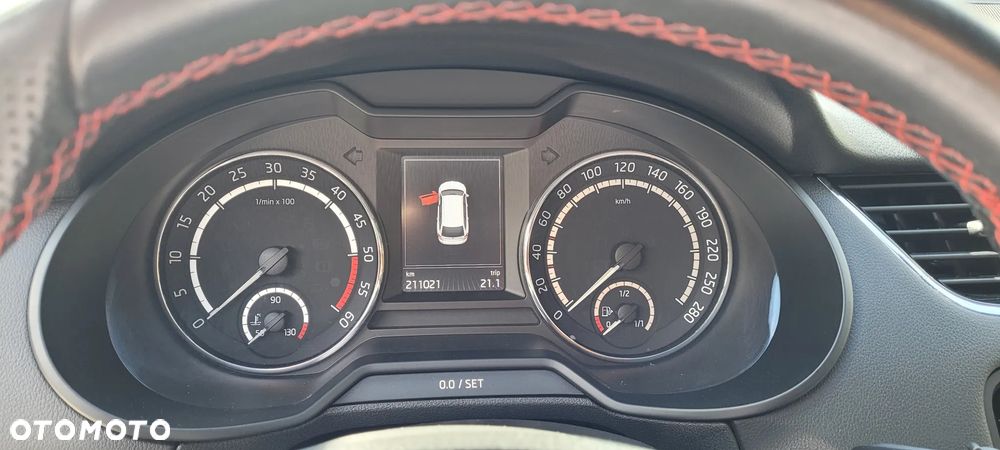 Skoda Octavia 2.0 TDI (Green tec) RS - 27