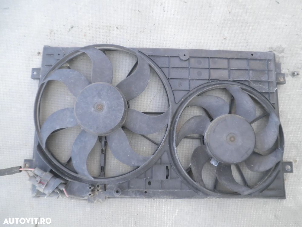 Electroventilator / electroventilatoare Audi A3 8P, Skoda Octavia 2, VW Golf 5, 1.9 TDI 1K0121207T