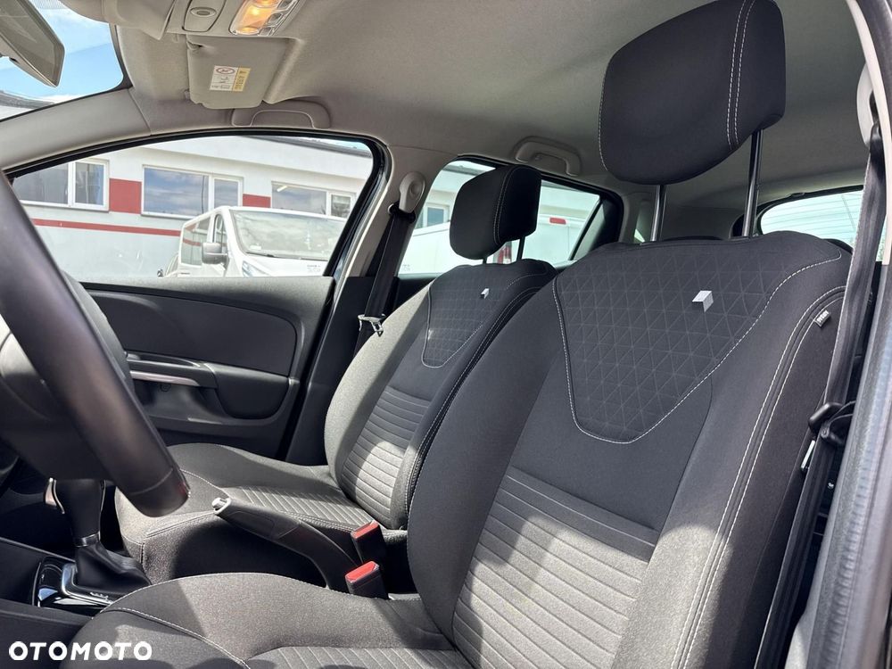 Renault Clio - 12