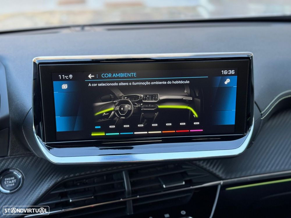 Peugeot 2008 1.2 PureTech GT Line - 44