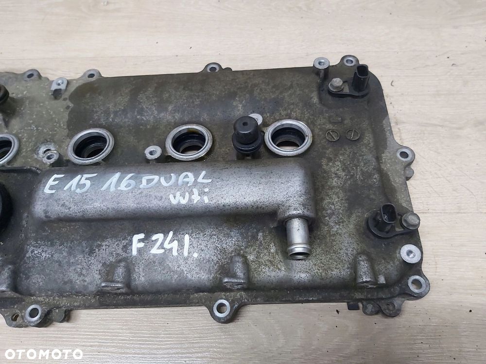Auris I pokrywa zaworów silnika 1,6 dual vvti 1ZR E12u Corolla E15 06-08r - 3