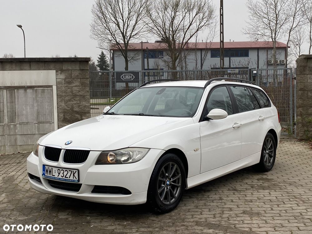 BMW Seria 3 318d - 2