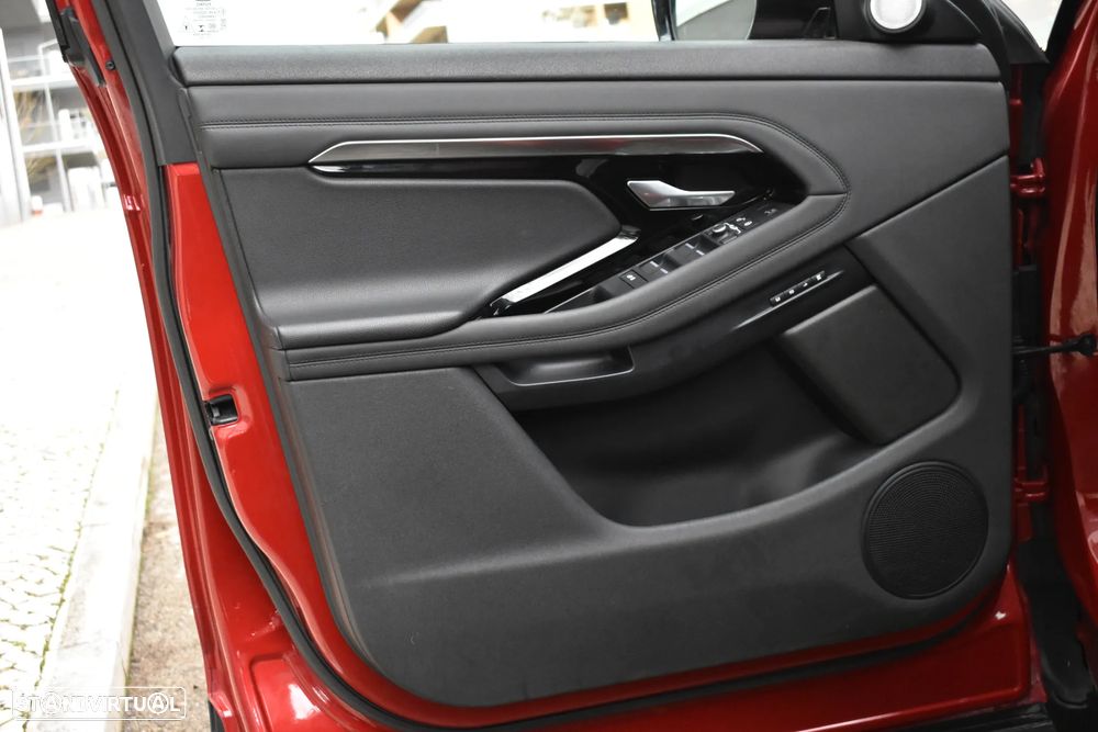 Land Rover Range Rover Evoque 1.5 P300e AWD R-Dynamic SE Auto - 25