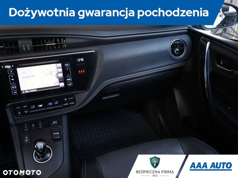 Toyota Auris - 9