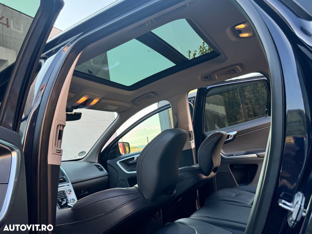 Volvo XC 60 D4 Geartronic Summum - 24