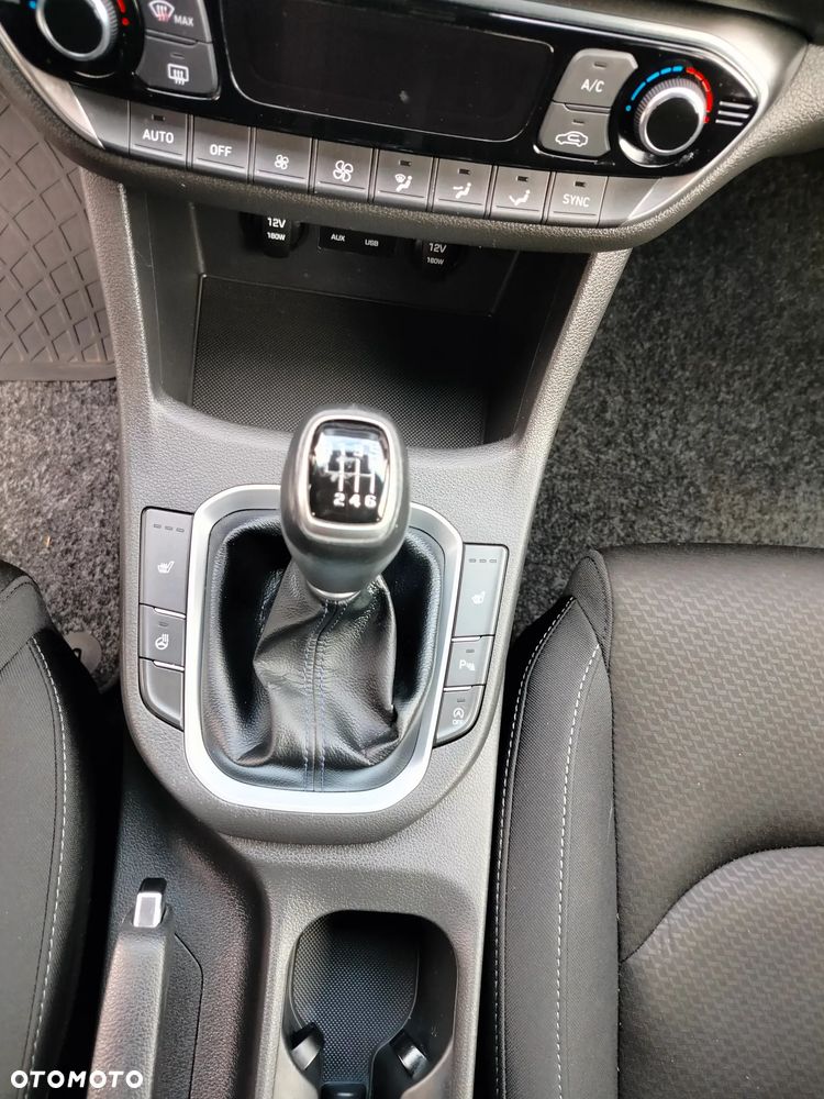 Hyundai i30 - 18