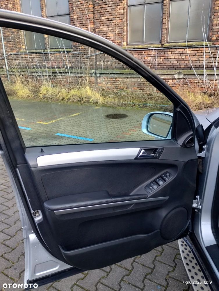 Mercedes-Benz ML - 10