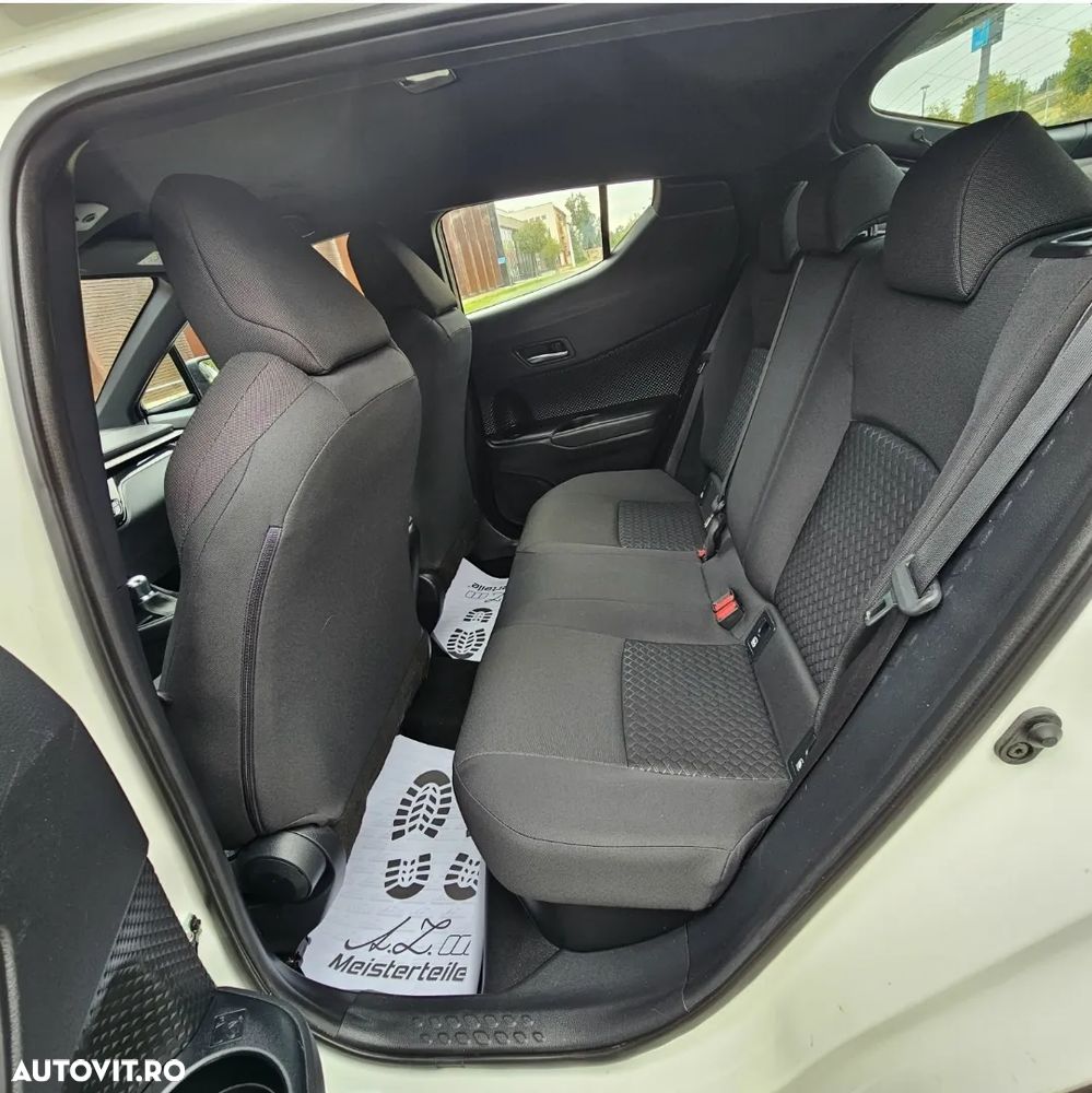 Toyota C-HR 1.8 HSD 122 CP 4x2 CVT C-ult Style - 9