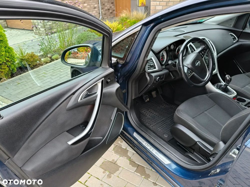 Opel Astra IV 1.6 Sport - 33