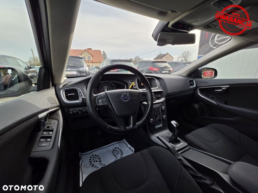 Volvo V40 - 27