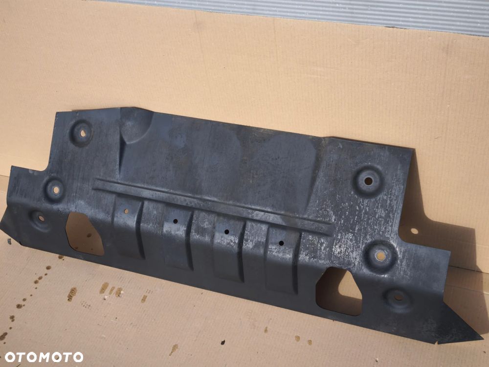 Osłona silnika podwozia przód Mercedes G-klasa w463 A4635241040 Lift - 2