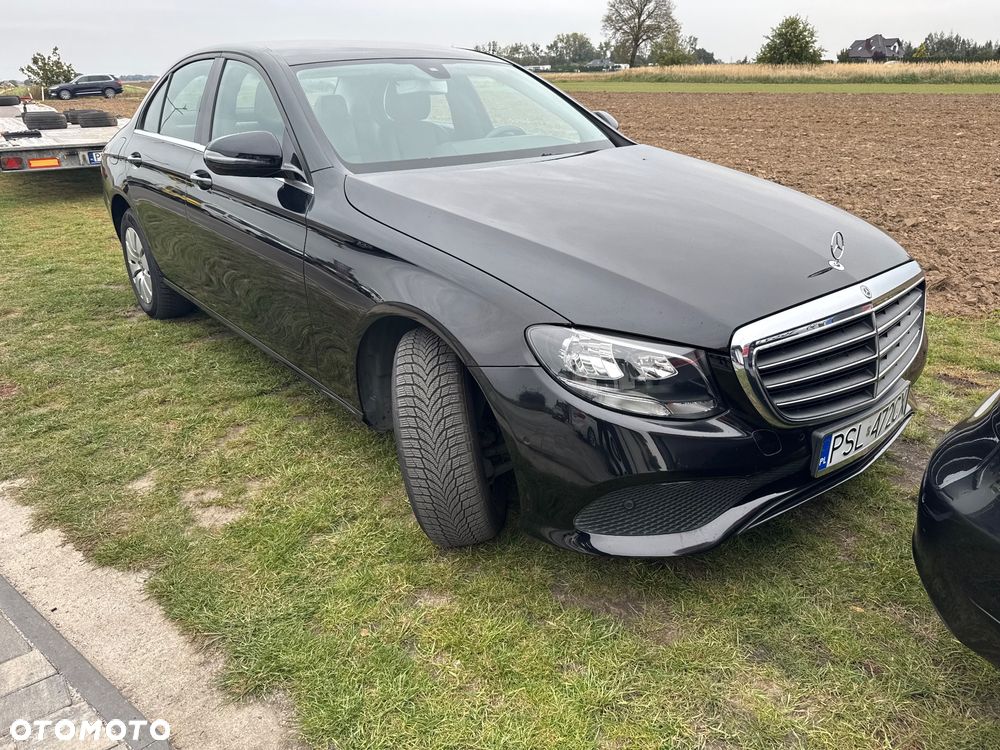 Mercedes-Benz Klasa E 200 d 9G-TRONIC Exclusive - 6