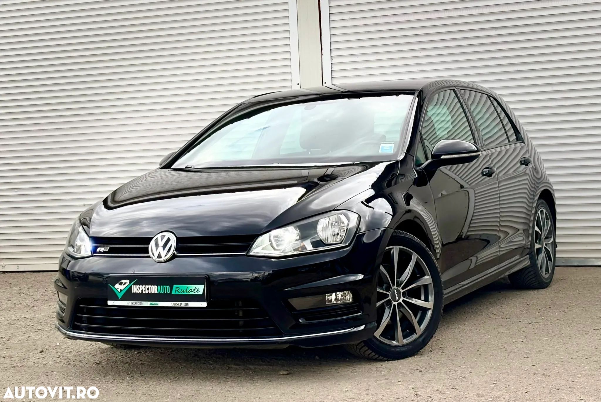 Volkswagen Golf 1.4 TSI Highline - 1