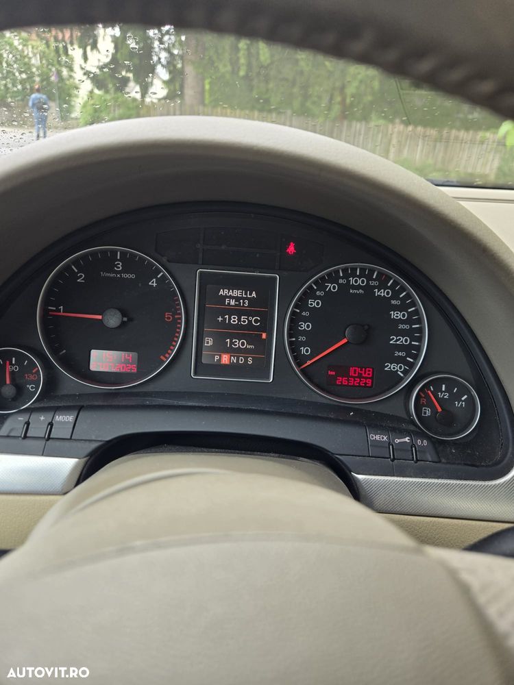 Audi A4 Avant 2.0 TDI Multitronic - 7