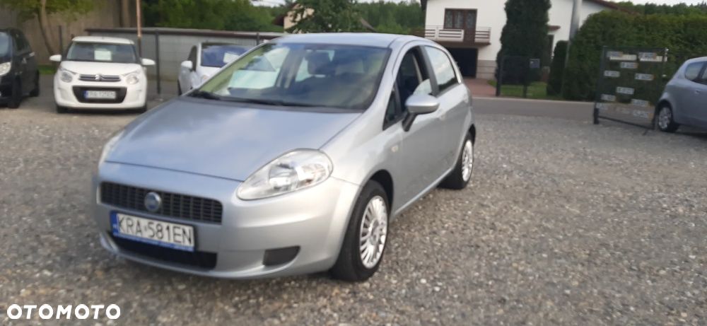 Fiat Grande Punto - 14