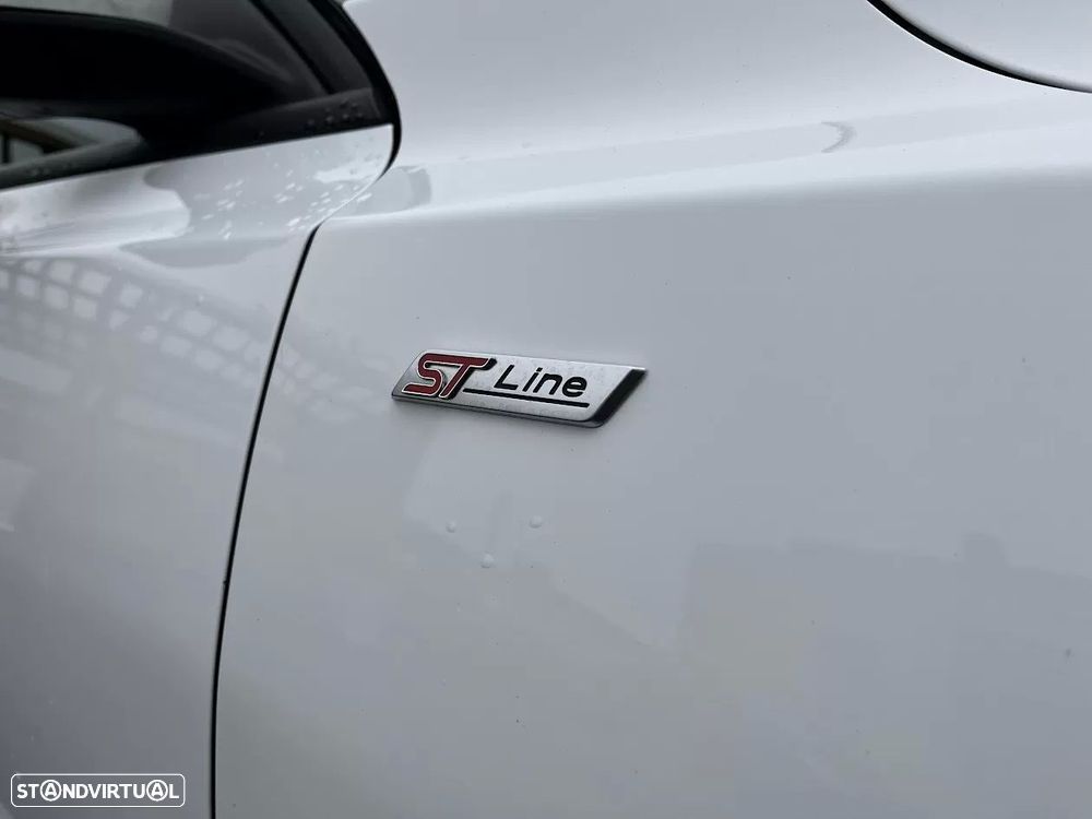 Ford Focus 1.0 EcoBoost MHEV ST-Line X Aut. - 49