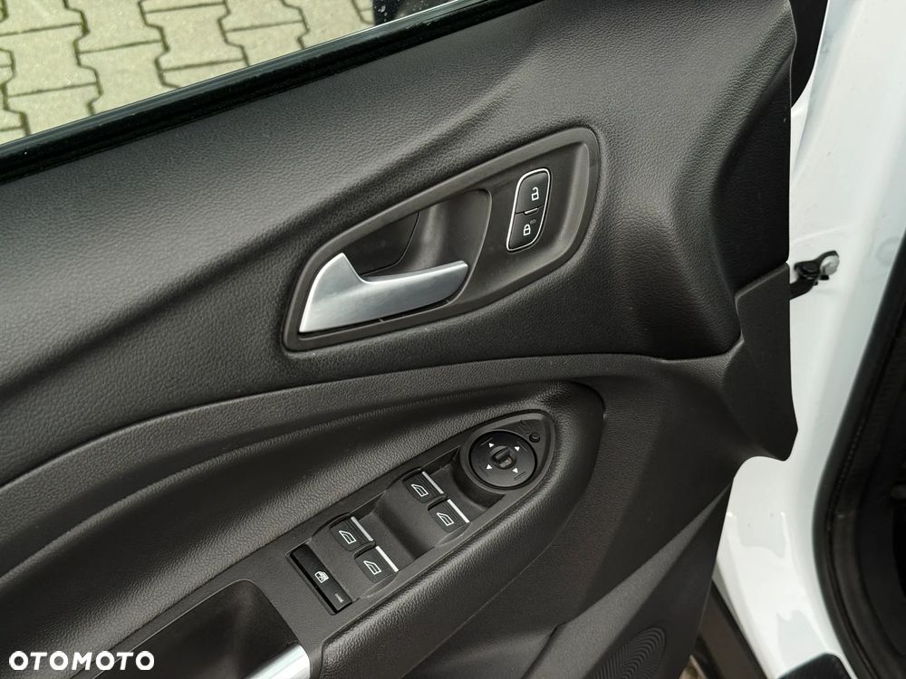 Ford Kuga 1.5 EcoBoost FWD Trend - 14