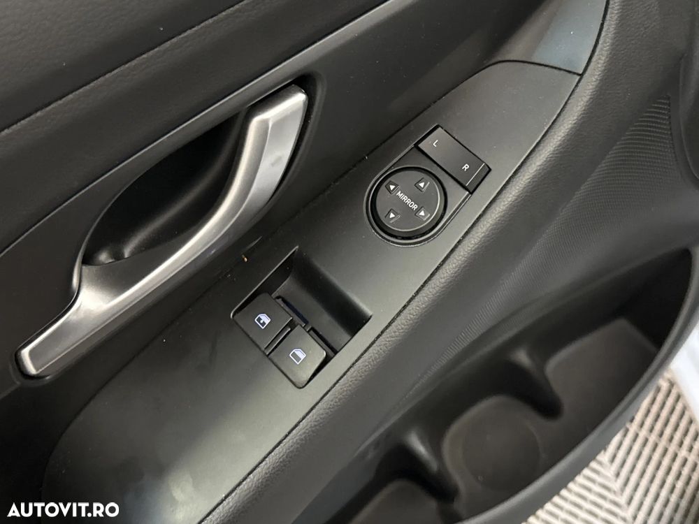 Hyundai i30 - 15