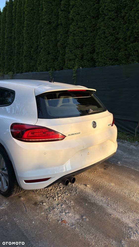 Volkswagen Scirocco 2.0 TSI BMT - 12