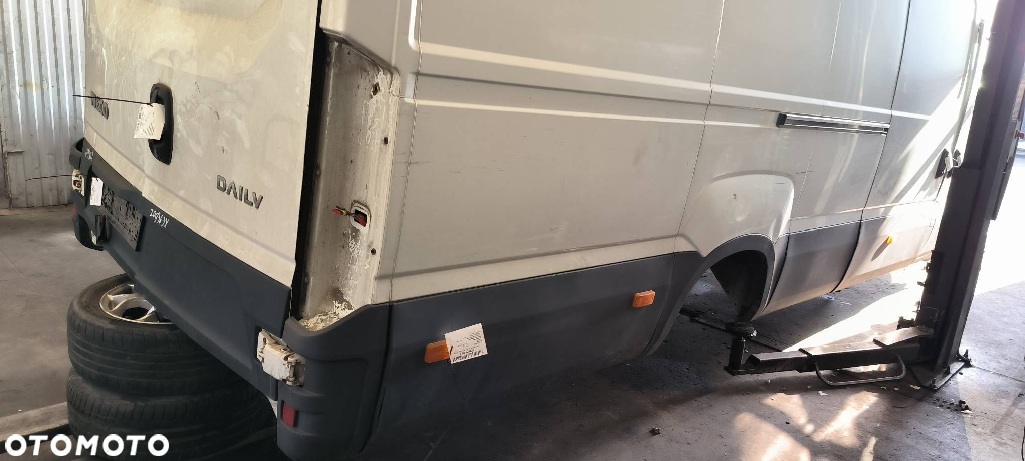 ĆWIARTKA BŁOTNIK PRAWY TYŁ IVECO DAILY 35S18 MAX - 5