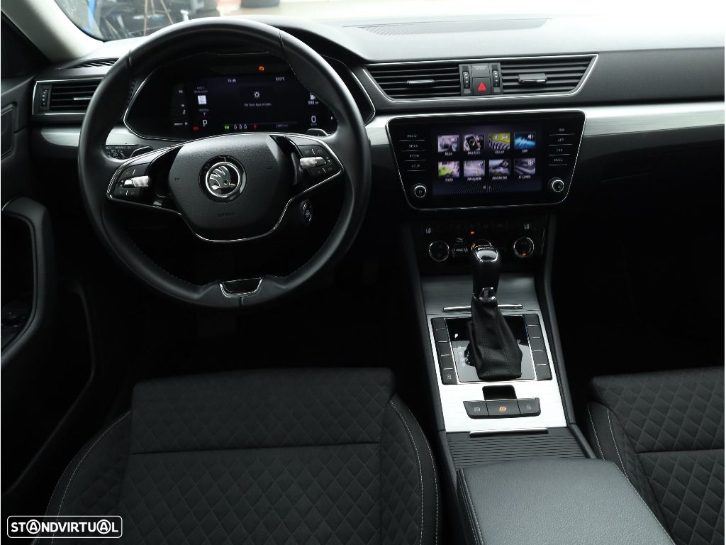 Skoda Superb Break - 18