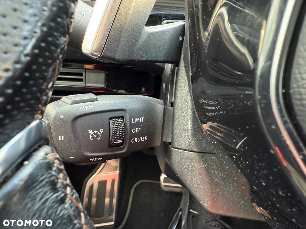Peugeot 508 1.6 PureTech First Edition S&S EAT8 - 28