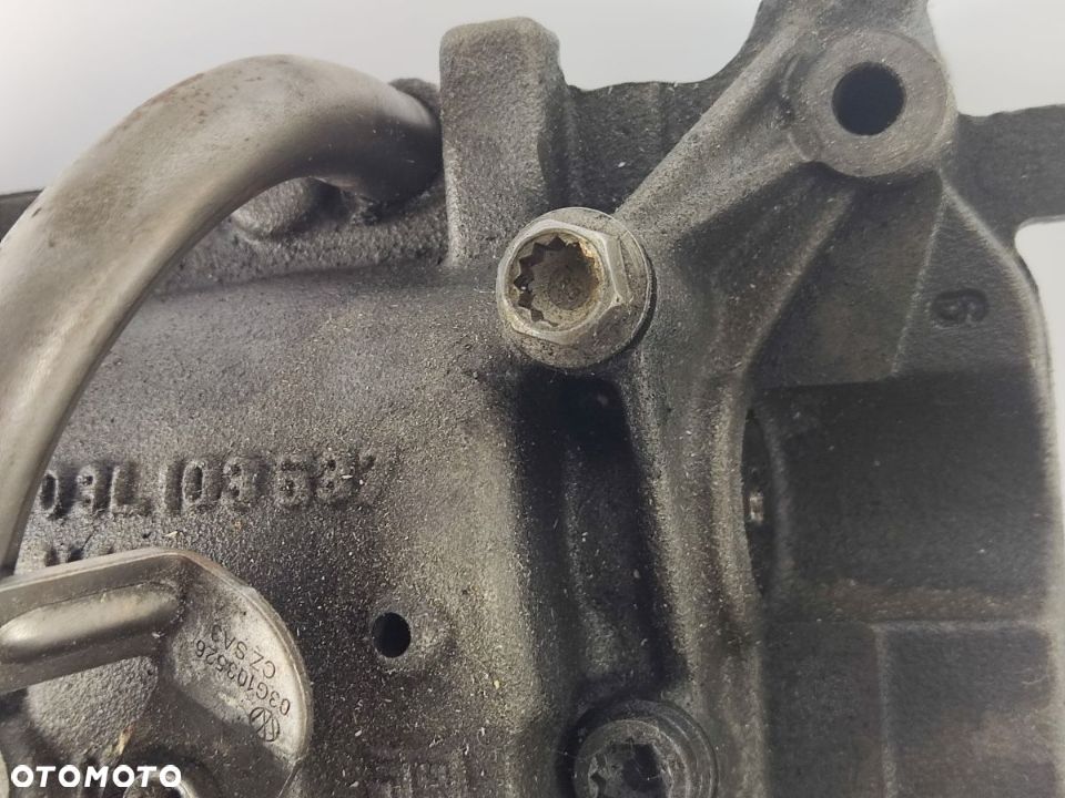 VOLKSWAGEN AUDI 2.0 1.9TDI Pompa Oleju 03L103537 - 5
