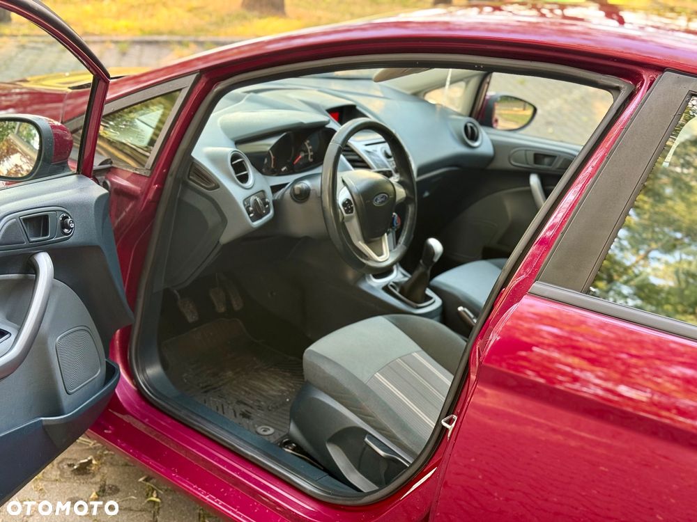 Ford Fiesta 1.25 Champions Edition - 11