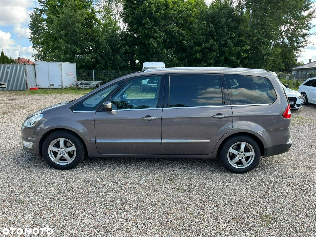 Ford Galaxy - 11