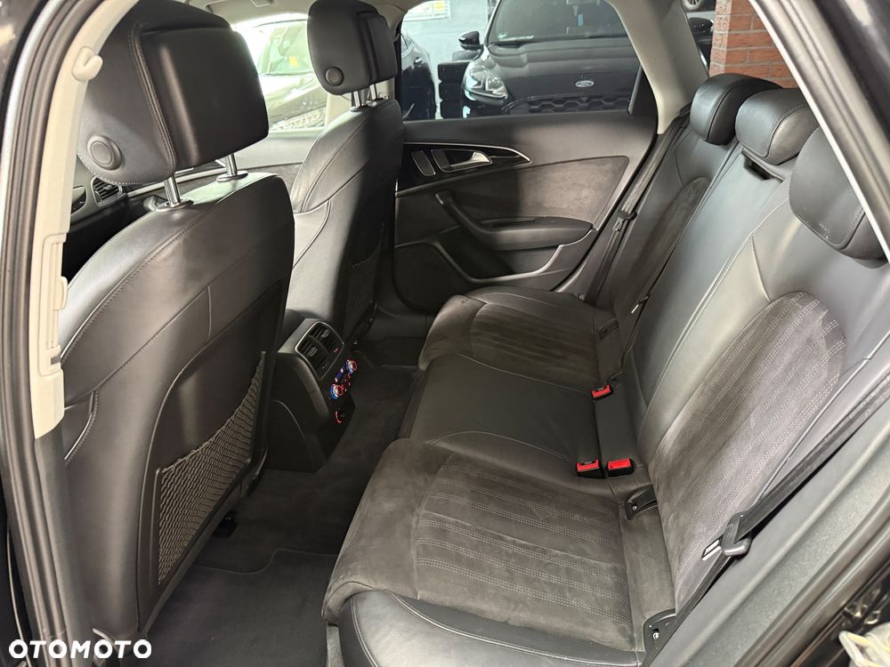 Audi A6 Avant 2.0 TDI Ultra S tronic - 14