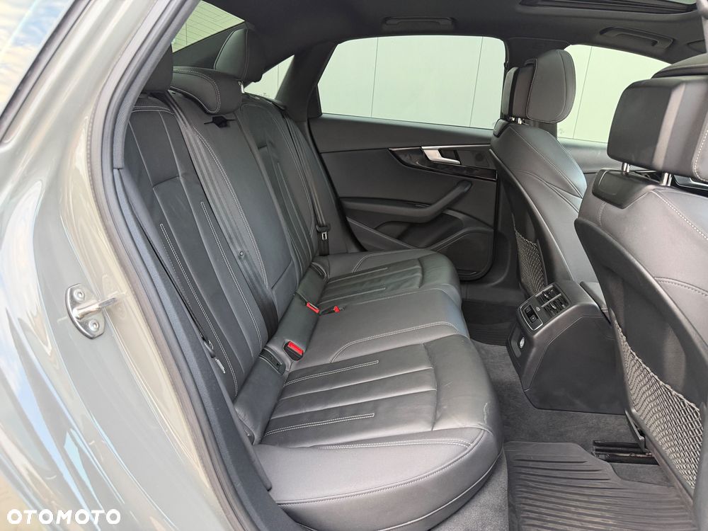 Audi A4 Limousine 45 TFSI quattro S tronic S line - 35