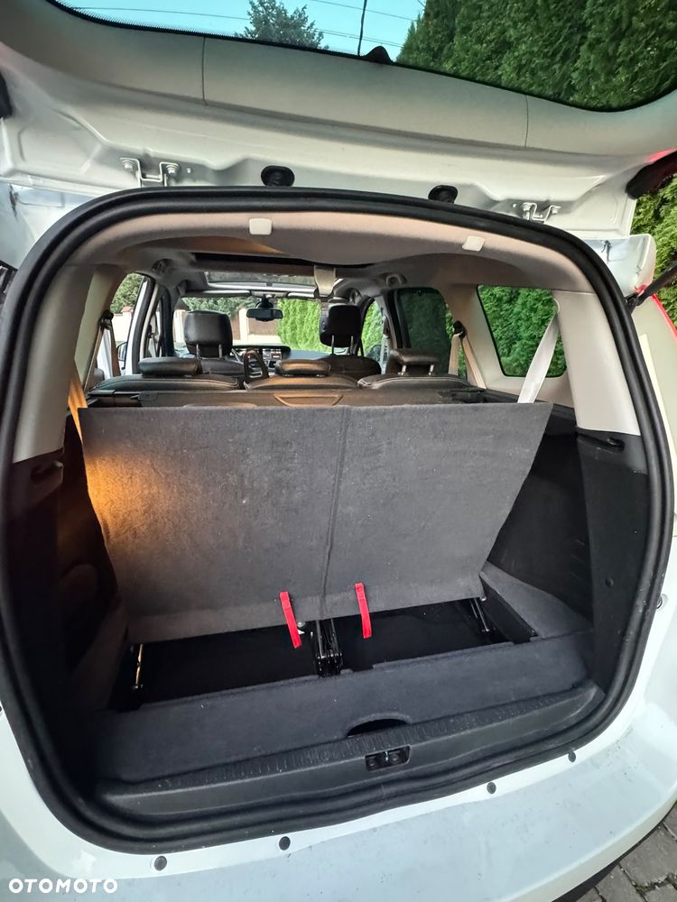 Renault Grand Scenic 1.6 dCi Energy Bose Edition S&S - 28