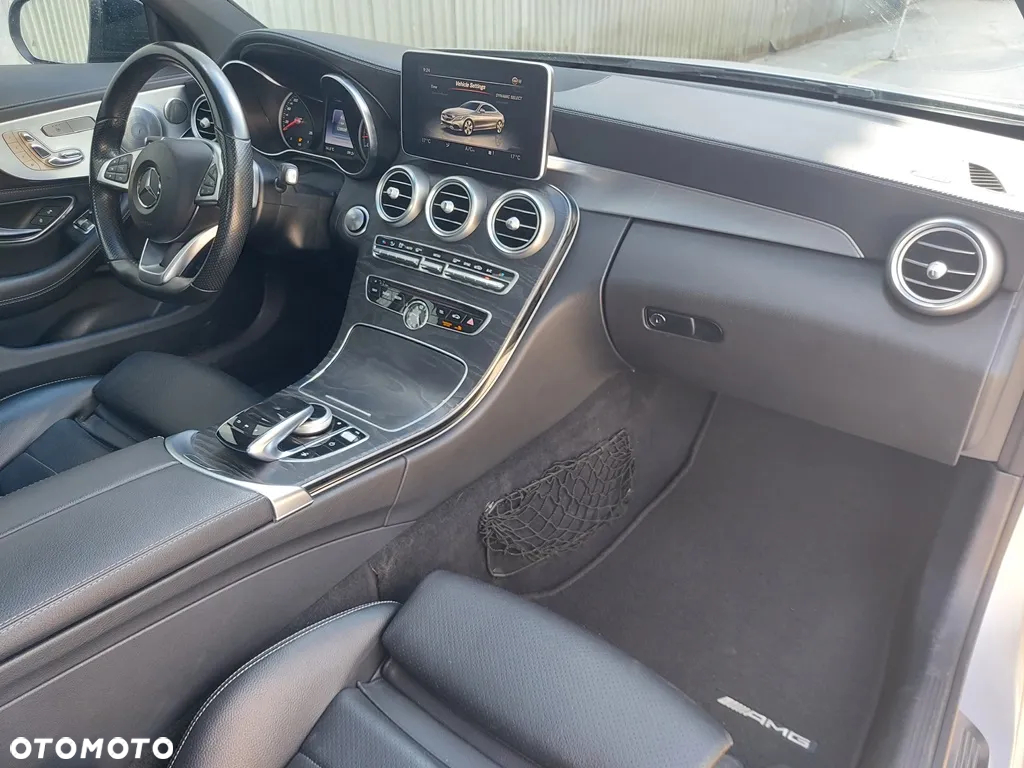 Mercedes-Benz Klasa C 300 Coupe 9G-TRONIC AMG Line - 14
