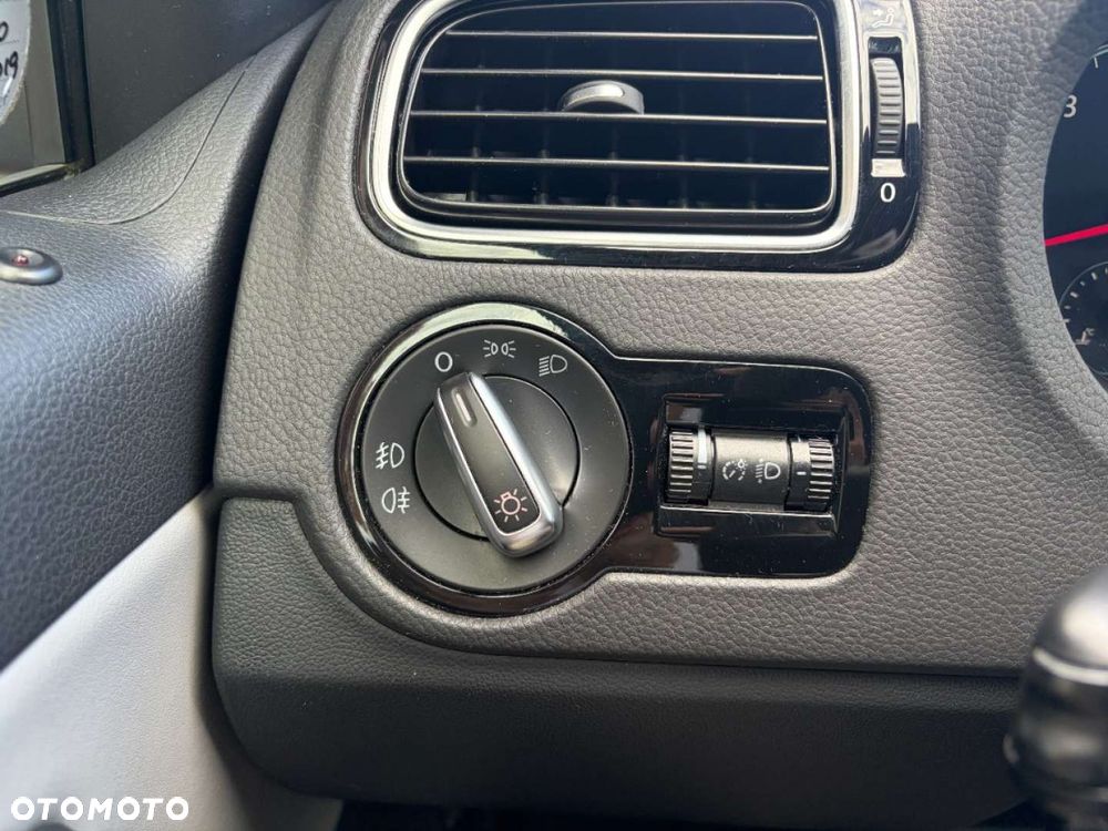 Volkswagen Polo 1.4 TSI ACT BlueGT - 20