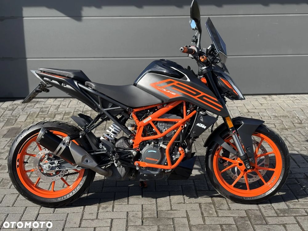 KTM Duke - 4