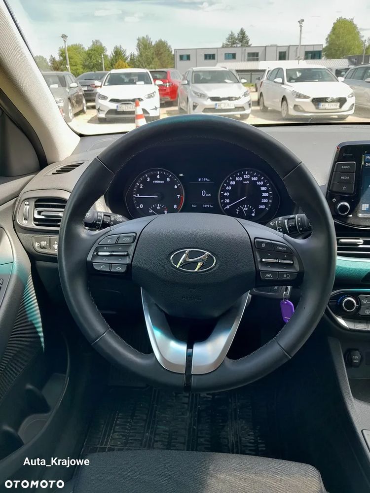 Hyundai i30 1.5 DPI Smart - 12