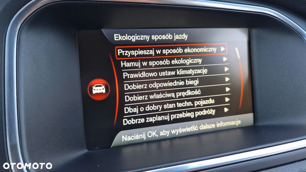 Volvo V40 Cross Country D2 Summum - 18
