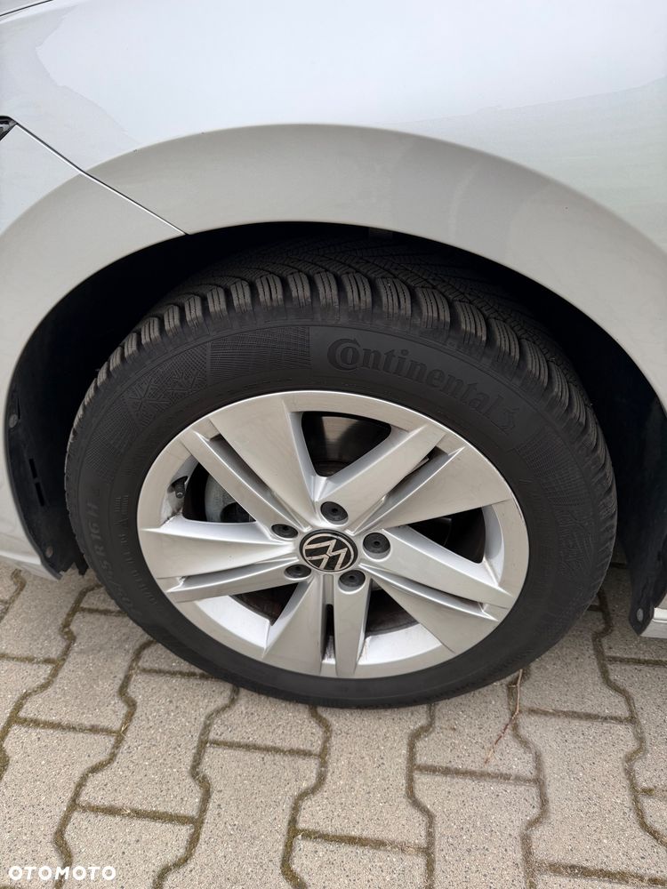 Volkswagen Golf 1.0 TSI Life - 15