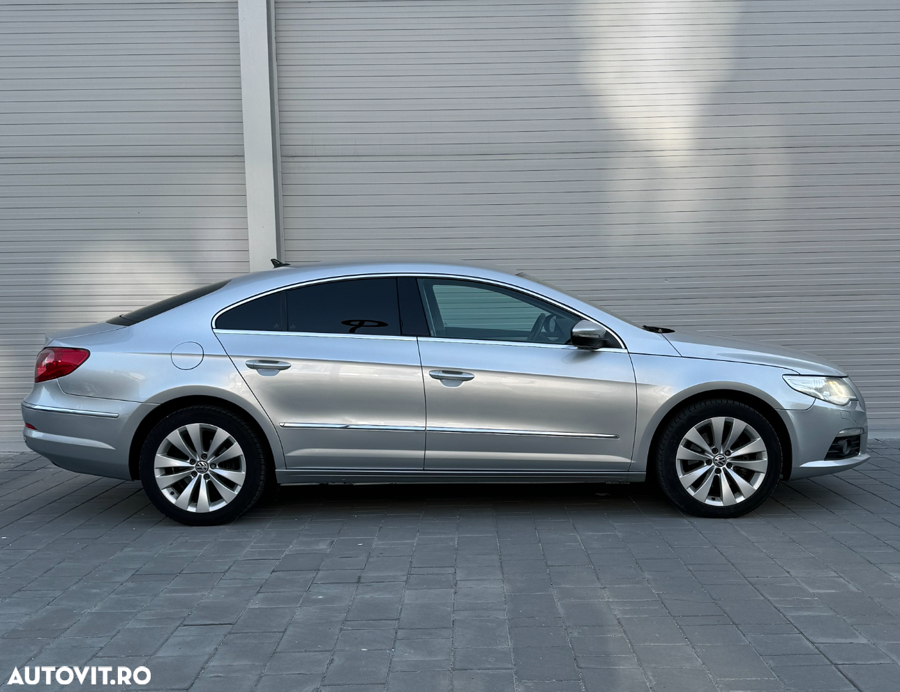 Volkswagen Passat CC - 9