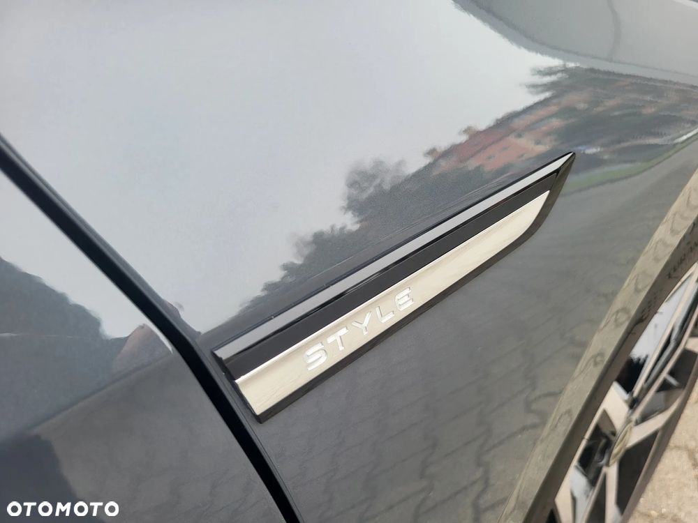 Volkswagen Golf - 31