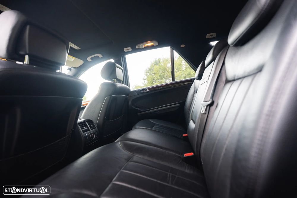 Mercedes-Benz ML 320 CDI 4Matic 7G-TRONIC - 27