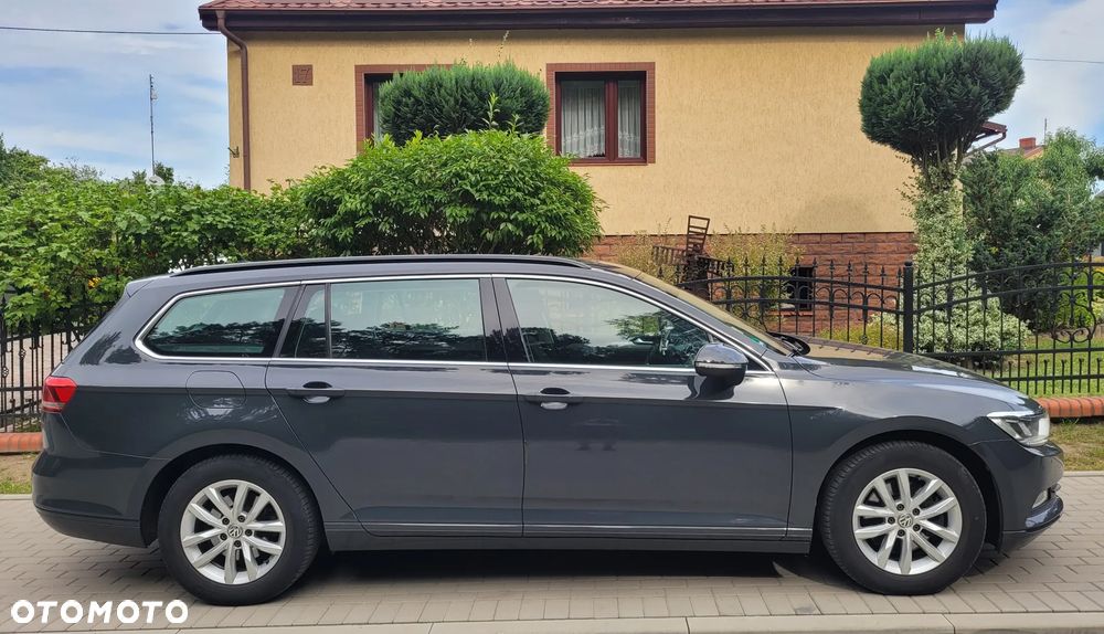 Volkswagen Passat - 3