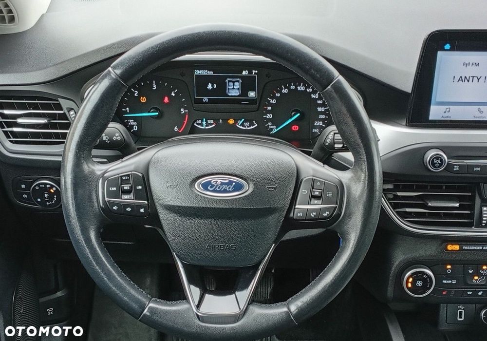 Ford Focus - 23